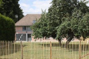 Гостиница Gîte Le Pic Drille  Шармон-Су-Барбюиз